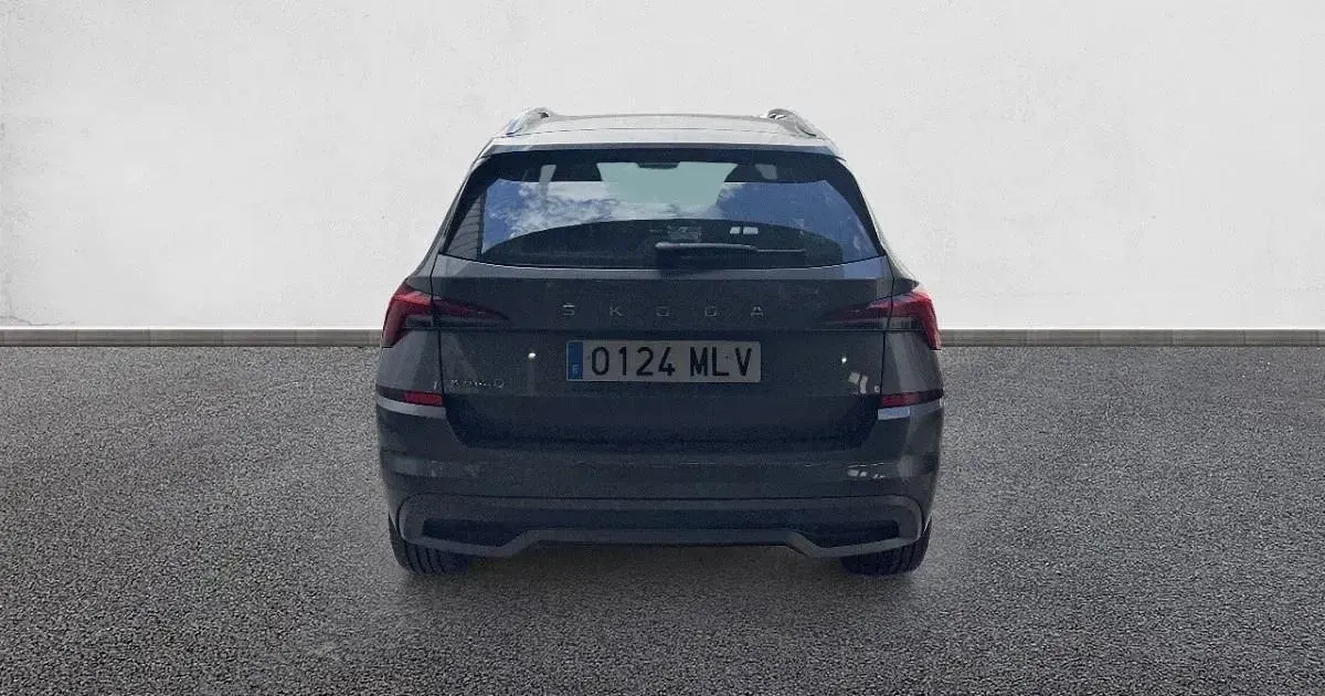 Usado Skoda Kamiq 110 CV (80 kW) 2023 SUV