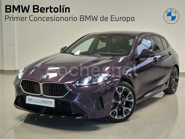 Usado BMW 120 Comfort Edition 163 CV (119 kW) 2025 Violeta / lila Utilitario