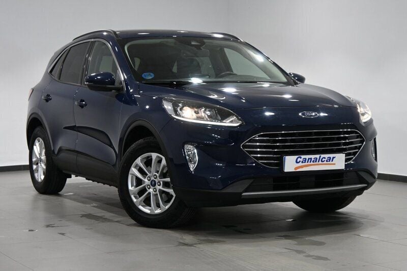 Usado Ford Kuga Titanium 190 CV (139 kW) 2022 Azul SUV