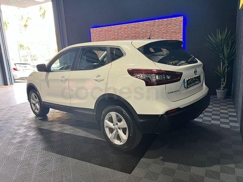 Usado Nissan Qashqai Acenta 115 CV (84 kW) 2021 Blanco SUV