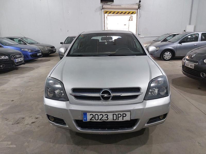 Usado Opel Vectra Cosmo 150 CV (110 kW) 2005 Gris Berlina