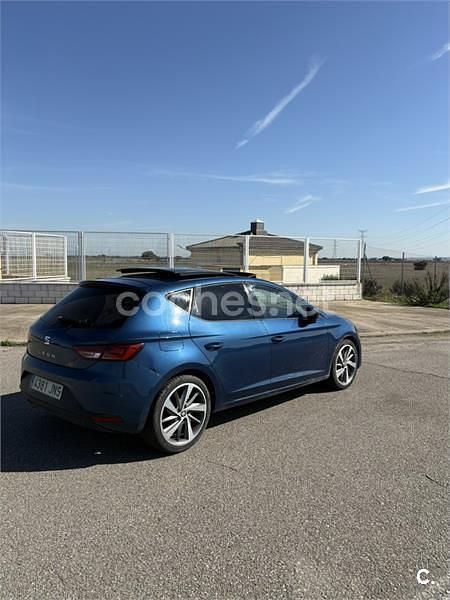 Usado Seat Leon FR 150 CV (110 kW) 2016 Azul Berlina
