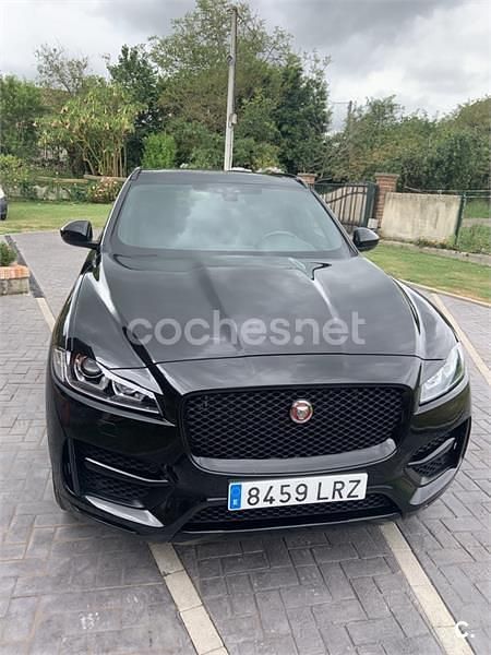 Usado Jaguar F-Pace R-Sport 300 CV (220 kW) 2018 Negro SUV
