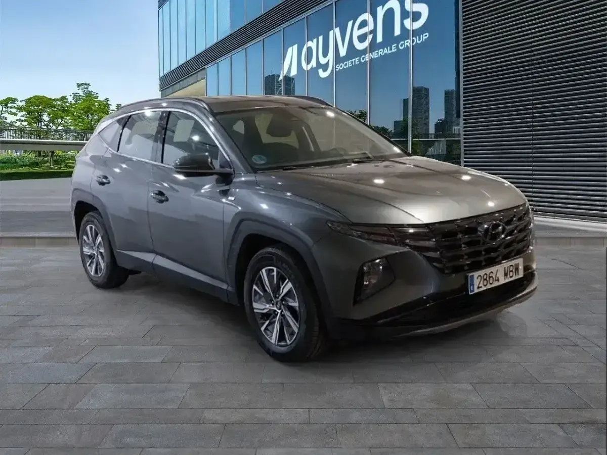 Usado Hyundai Tucson 136 CV (100 kW) 2022 Gris SUV