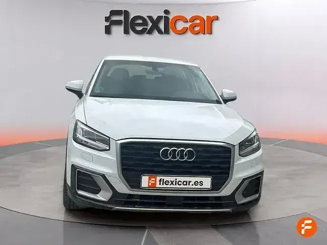 Usado Audi Q2 Design 116 HP (85 kW) 2018 Branco SUV