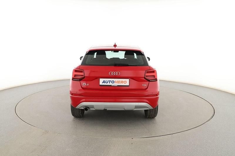 Usado Audi Q2 Sport 115 CV (84 kW) 2017 Rojo SUV