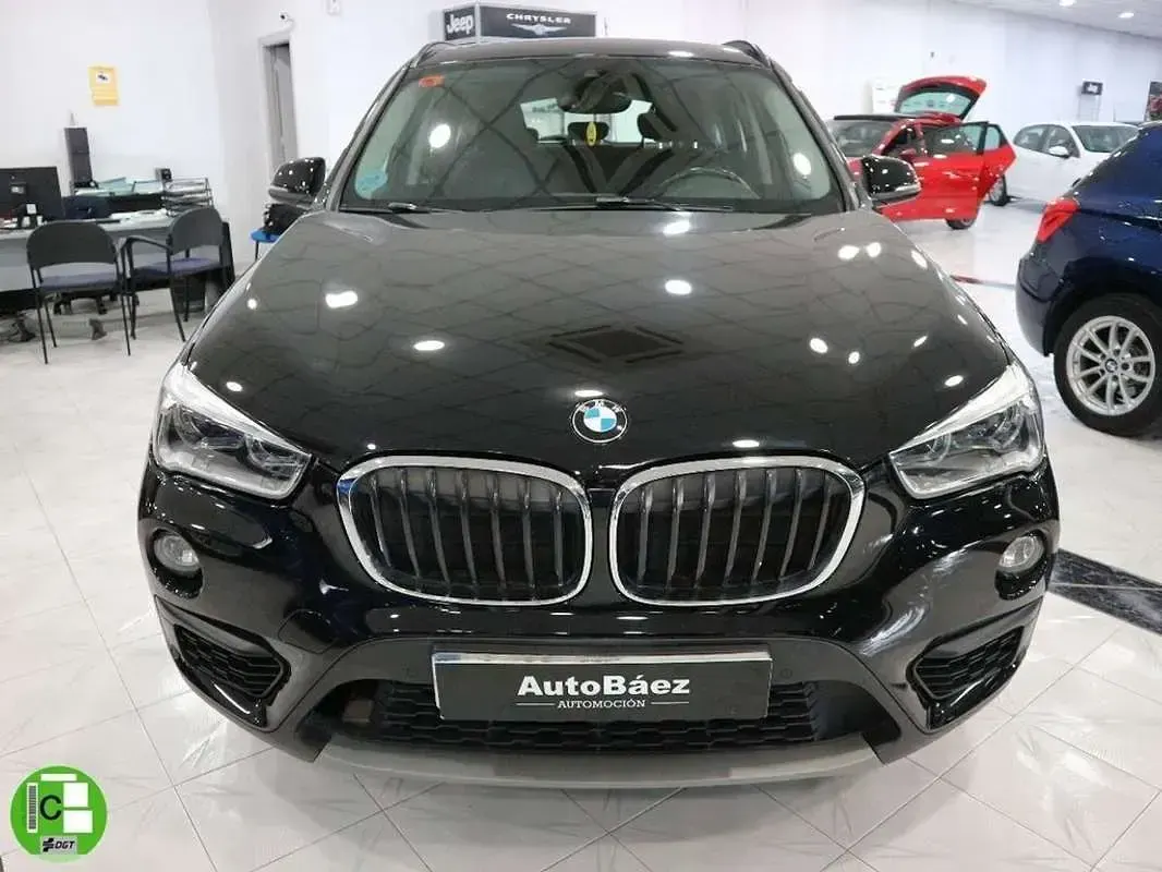Usado BMW X1 116 CV (85 kW) 2019 Negro SUV