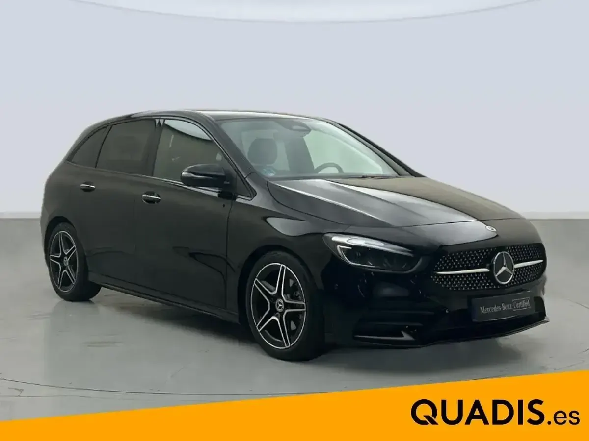 Usado Mercedes B200 AMG line 150 CV (110 kW) 2024 Negro Utilitario