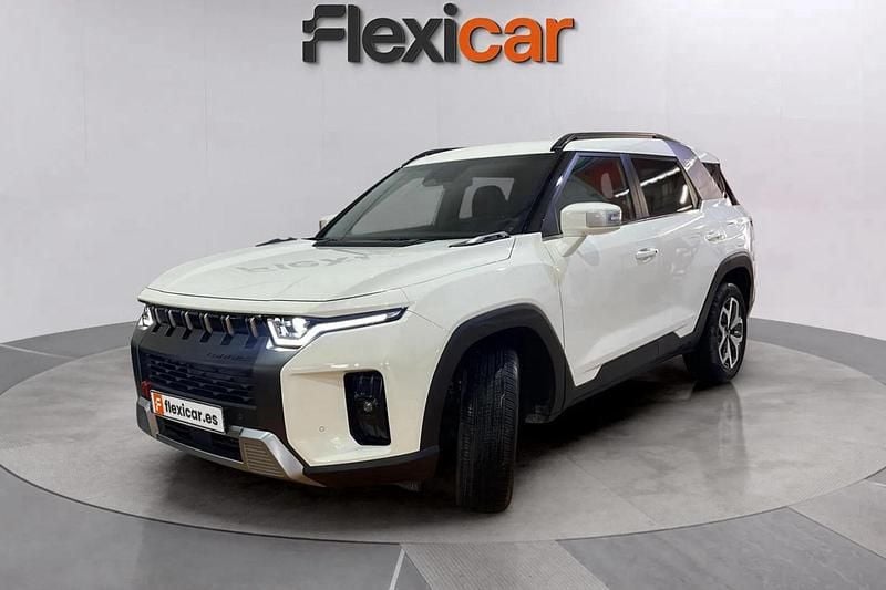 Blanco Usado 2024 Ssangyong (KGM) Torres SUV | 22.590 € - Imagen 1/4
