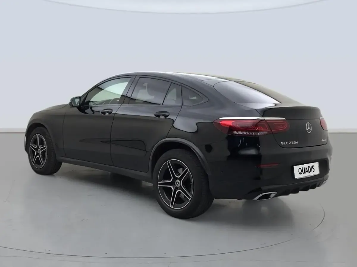 Usado Mercedes GLC220 194 CV (142 kW) 2022 Negro SUV
