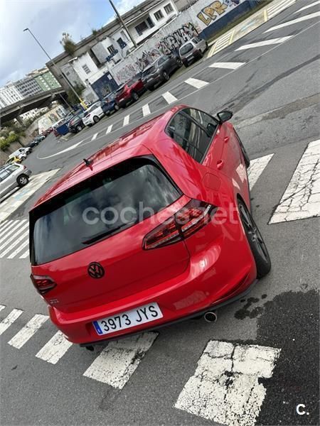 Usado VW Golf VII GTI 220 CV (161 kW) 2013 Rojo Berlina
