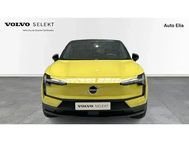 Begagnad Volvo EX30 Core 200 kW (272 HK) 2024 Gul SUV