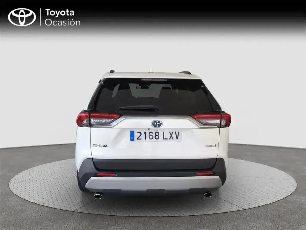 Usado Toyota RAV4 Hybrid Advance 218 CV (160 kW) 2022 Blanco SUV