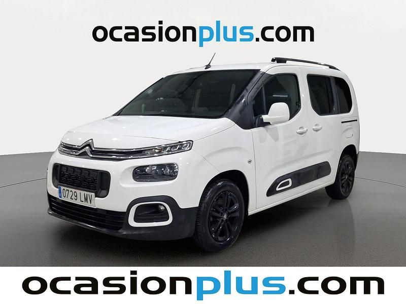 Usado Citroën Berlingo Feel 131 CV (96 kW) 2021 Blanco Monovolumen