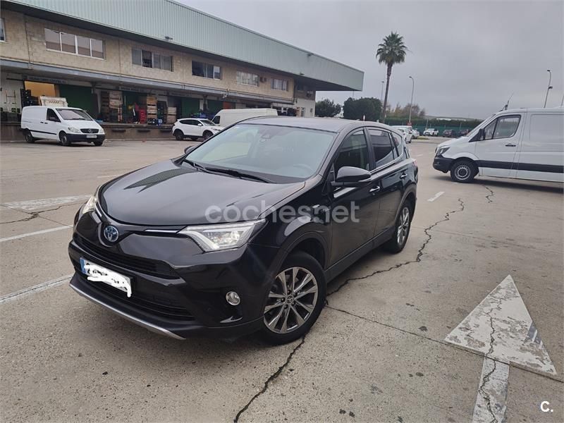 Negro Usado 2018 Toyota RAV4 Hybrid Advance SUV | 20.900 € (Buen precio) - Imagen 1/4