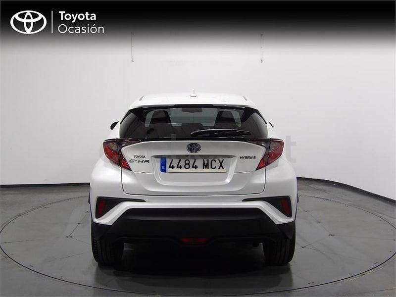 Usado Toyota C-HR Advance 122 CV (89 kW) 2022 Blanco SUV