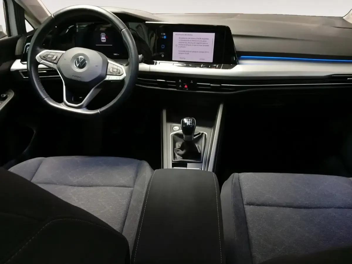 Usado VW Golf VIII Life 130 CV (95 kW) 2022 Blanco