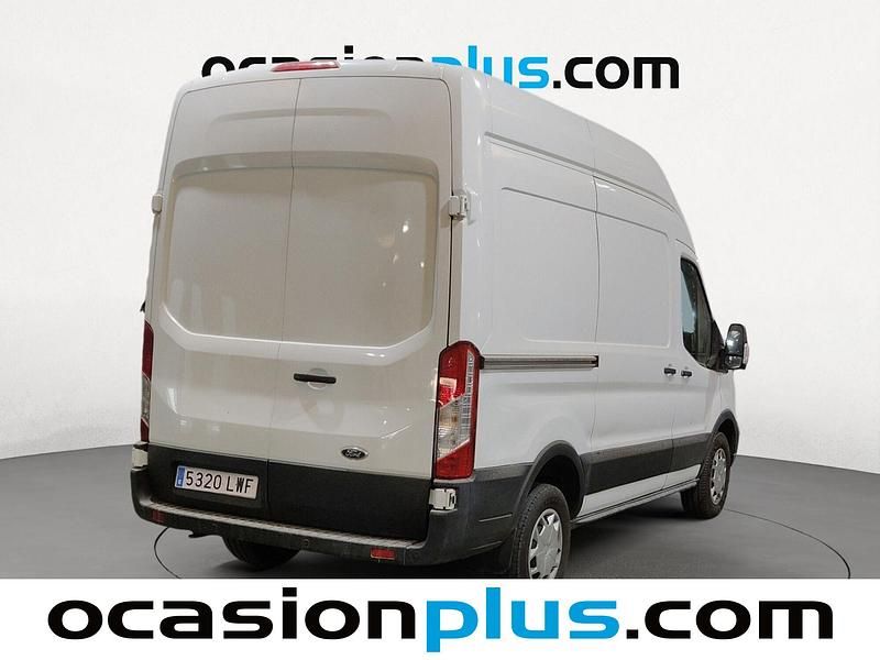 Usado Ford Transit Trend 130 CV (95 kW) 2022 Blanco Berlina