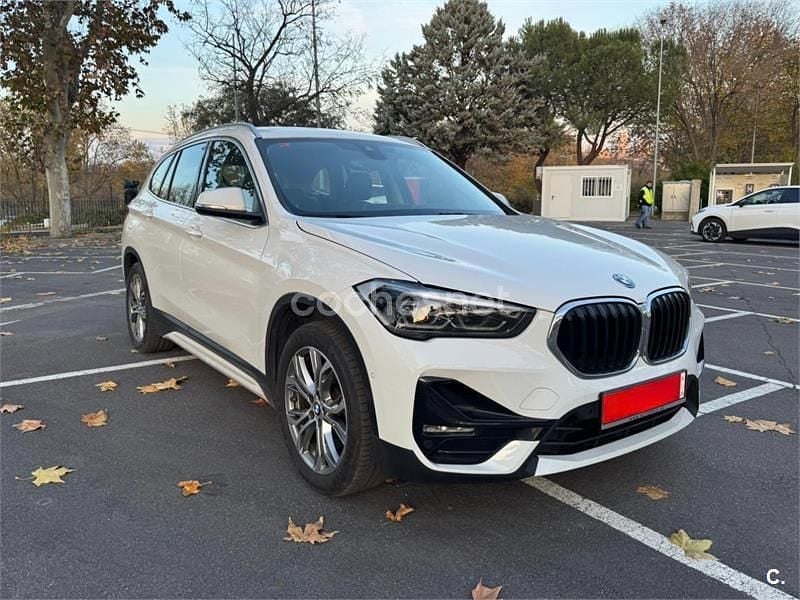 Usado BMW X1 Comfort Edition 220 CV (161 kW) 2021 Blanco SUV