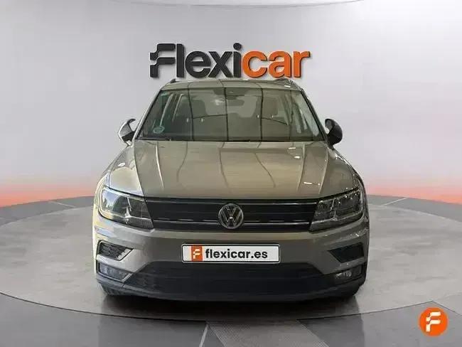 Usado VW Tiguan Advance 130 CV (95 kW) 2019 Beige SUV