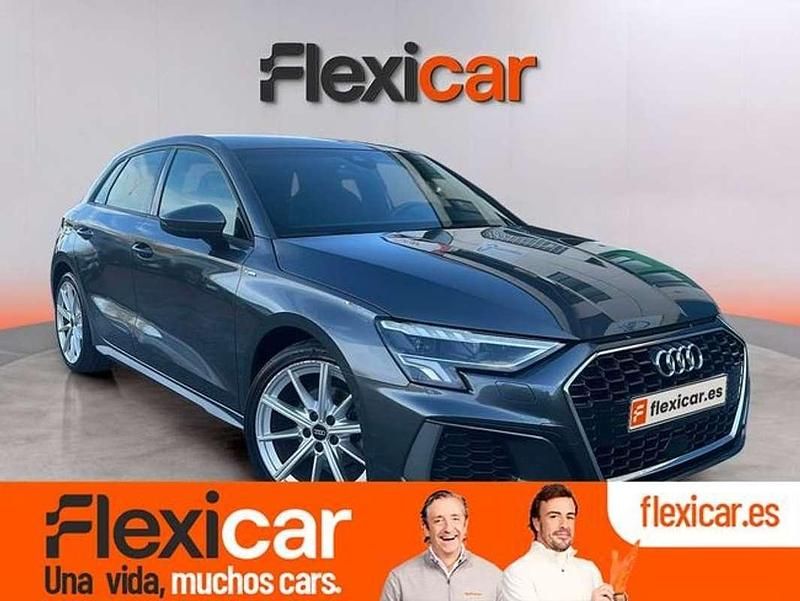 Usado Audi A3 S-Line 150 CV (110 kW) 2022 Gris Berlina