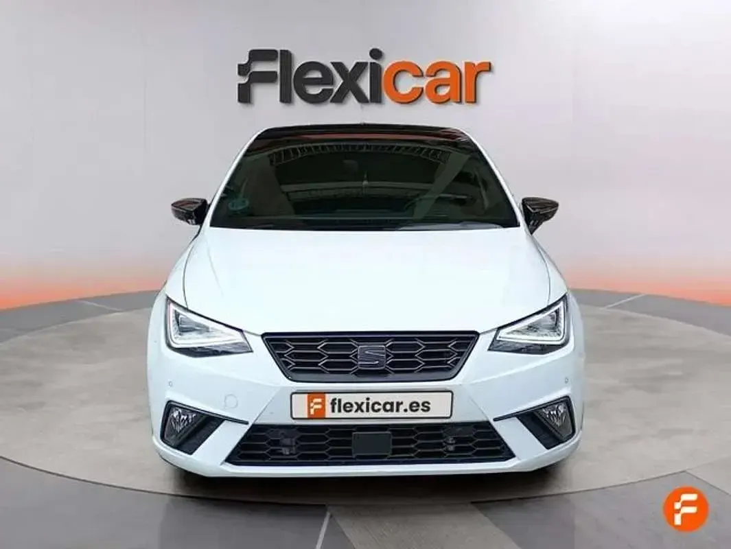 Käytetty Seat Ibiza FR 150 HP (110 kW) 2023 Valkoinen Viistoperä