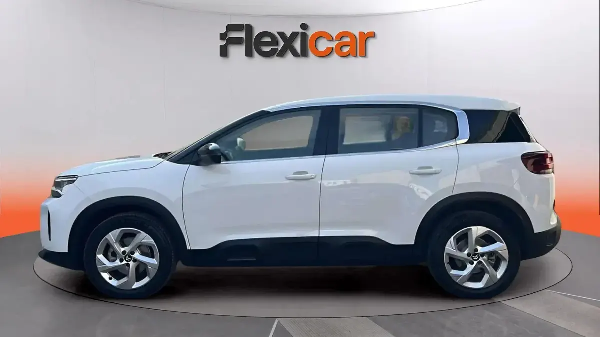 Begagnad Citroën C5 Aircross Feel 131 HK (96 kW) 2023 Vit SUV