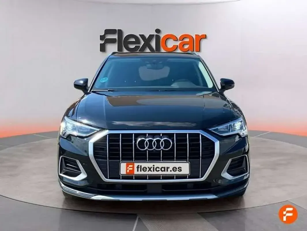 Usado Audi Q3 150 CV (110 kW) 2019 Negro SUV