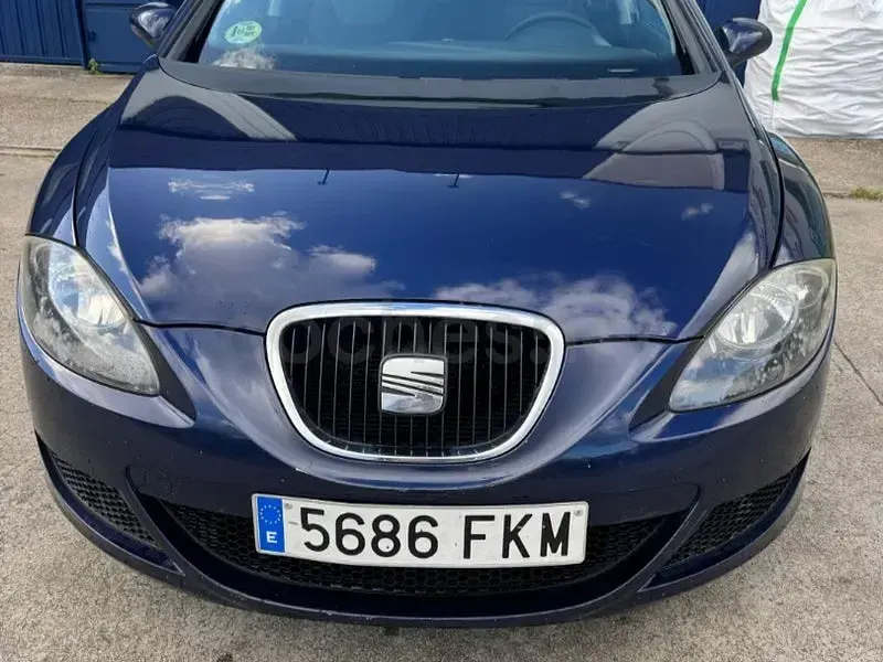 Usado Seat Leon Reference 105 CV (77 kW) 2007 Azul Utilitario