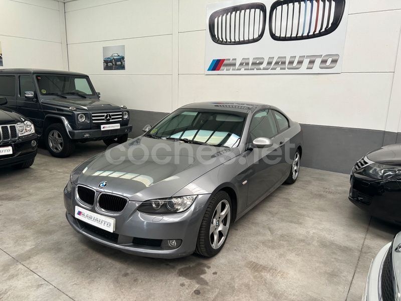 Usado BMW 320 177 CV (130 kW) 2007 Gris / plata Coupe