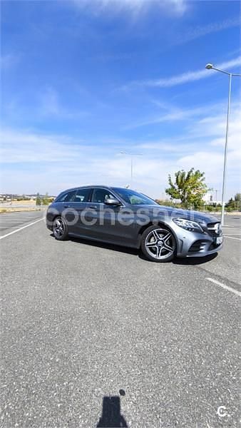 Usado Mercedes C220 170 CV (125 kW) 2019 Gris / plata Familiar