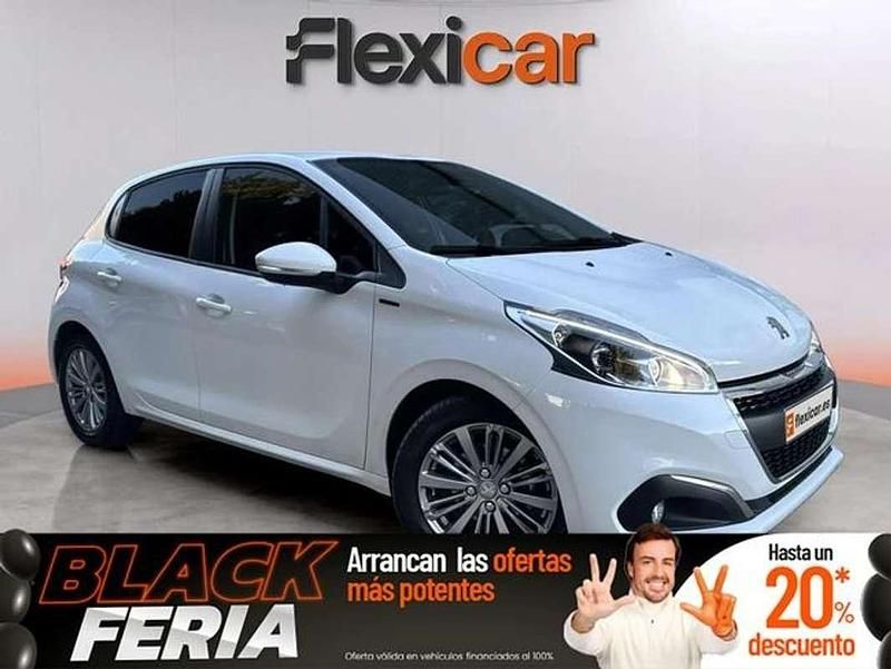 Blanco Usado 2019 Peugeot 208 Active Utilitario | 8990 € (Super precio) - Imagen 1/4