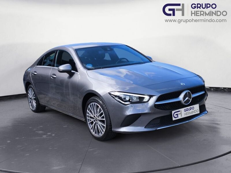 Gris Usado 2022 Mercedes CLA250e Advantage Berlina | 26.500 € (Super precio) - Imagen 1/4