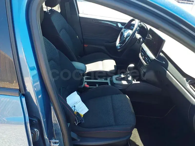 Usado Ford Focus ST-Line X 155 CV (114 kW) 2025 Azul Berlina