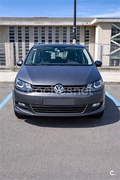 Usado VW Sharan Advance 150 CV (110 kW) 2018 Gris / plata Monovolumen