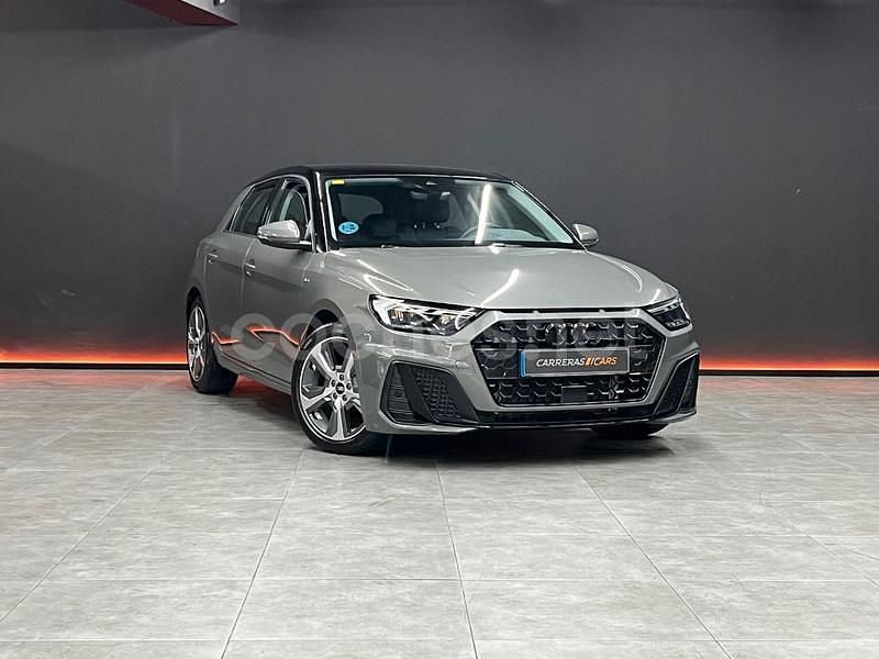 Gris / plata Usado 2020 Audi A1 Sportback S-Line Utilitario | 23.950 € (Precio justo) - Imagen 1/4