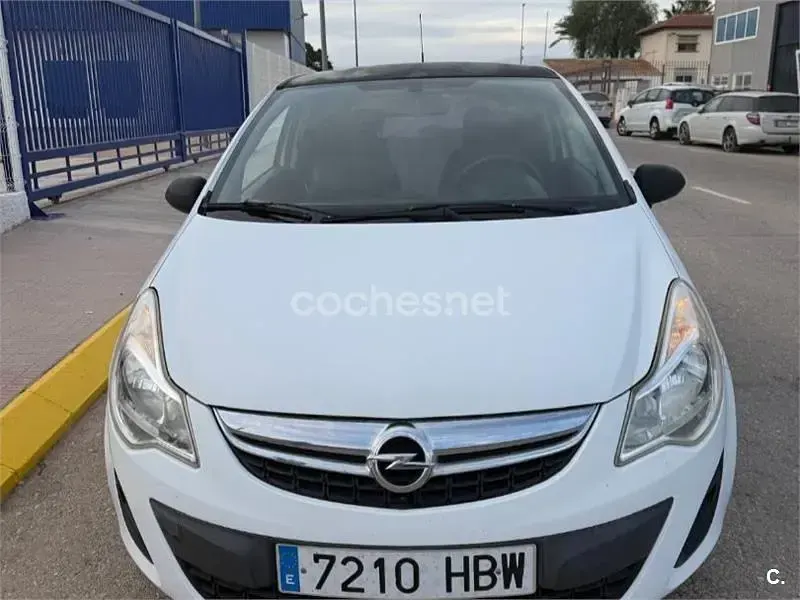 Usado Opel Corsa 85 CV (62 kW) 2011 Blanco Utilitario