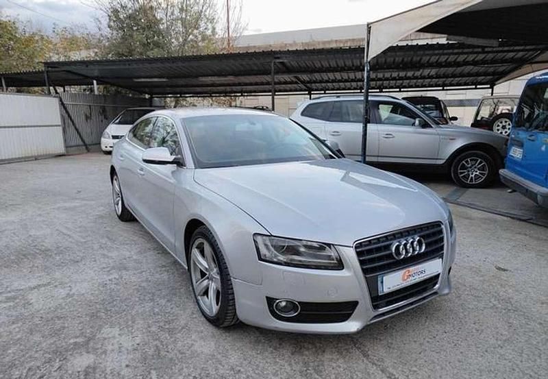 Usado Audi A5 145 CV (106 kW) 2009 Gris Coupe