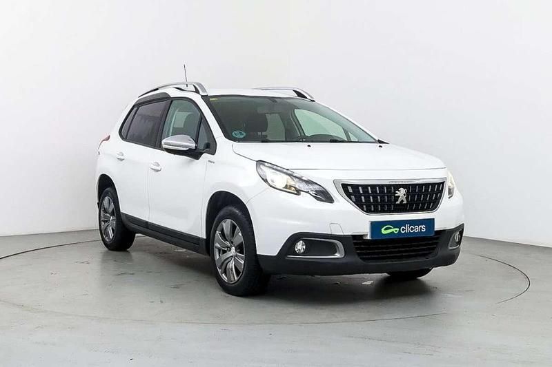 Usado Peugeot 2008 GT-line 99 CV (72 kW) 2019 Blanco SUV