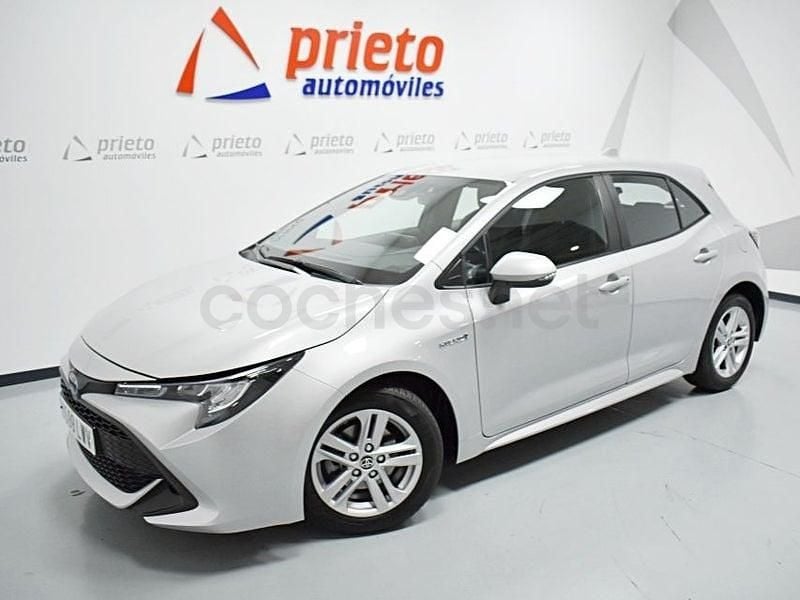 Usado Toyota Corolla Active 122 CV (89 kW) 2022 Gris / plata Berlina