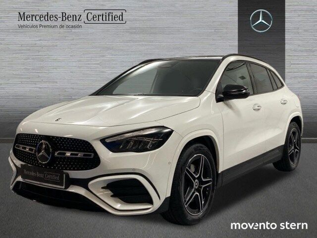 Blanco polar Usado 2024 Mercedes GLA200 AMG line SUV | 47.200 € (Un poco caro) - Imagen 1/4