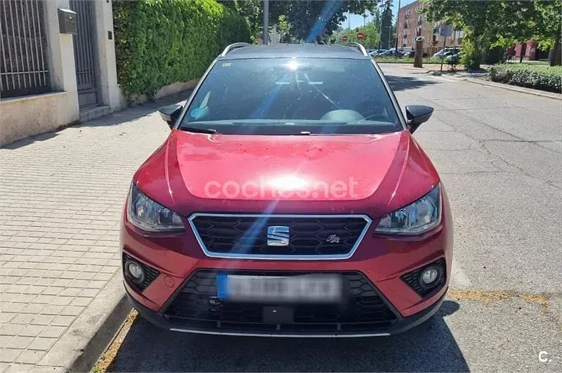 Usado Seat Arona Style 115 CV (84 kW) 2020 Rojo SUV