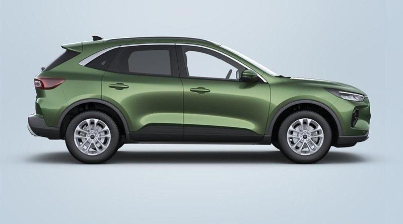 Usado Ford Kuga Titanium 150 CV (110 kW) 2024 Gris SUV