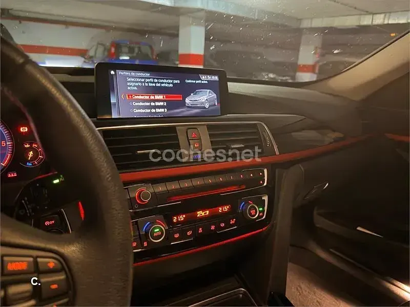 Usado BMW 318 150 CV (110 kW) 2018 Negro Berlina