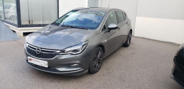Plateado Usado 2019 Opel Astra Dynamic Utilitario | 8800 € (Precio justo) - Imagen 1/4