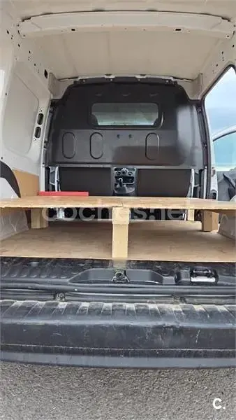 Usado Renault Kangoo 75 CV (55 kW) 2015 Blanco Monovolumen
