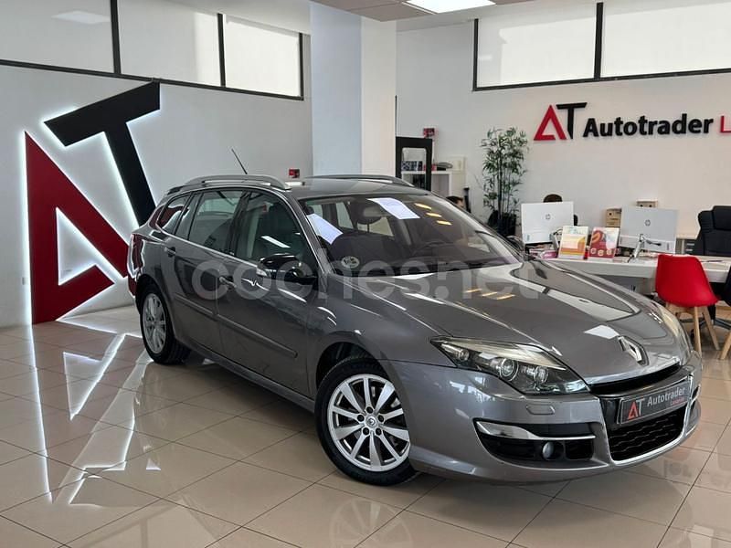 Gris / plata Usado 2012 Renault Laguna III GT Familiar | 7950 € (Precio justo) - Imagen 1/4