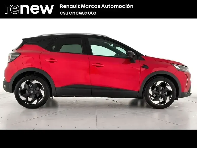 Usado Renault Captur Techno 100 CV (73 kW) 2025 Rojo SUV