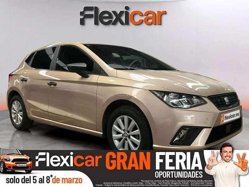Usado Seat Ibiza Style 95 CV (69 kW) 2018 Gris Utilitario