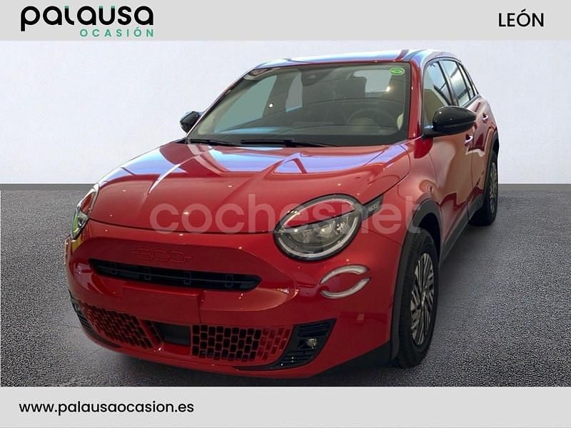 Rojo Usado 2024 Fiat 600E Red | 25.950 € (Un poco caro) - Imagen 1/1
